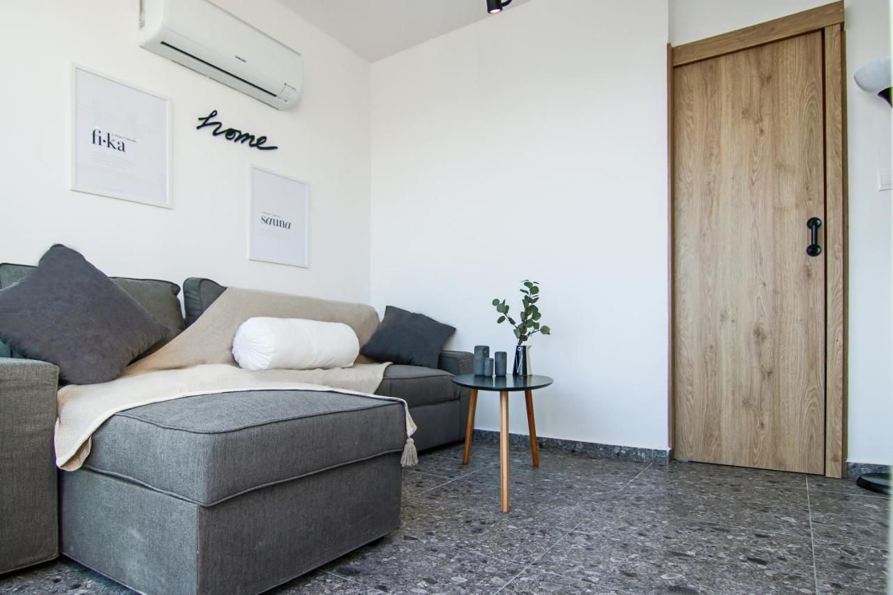 Paphos Phaedrus Living Seaview Studio Suite Lighthouse 52 מראה חיצוני תמונה