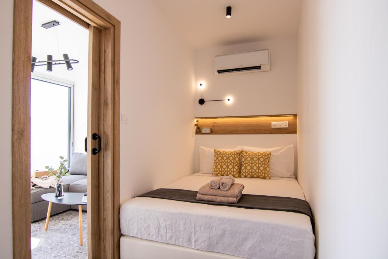Paphos Phaedrus Living Seaview Studio Suite Lighthouse 52 מראה חיצוני תמונה