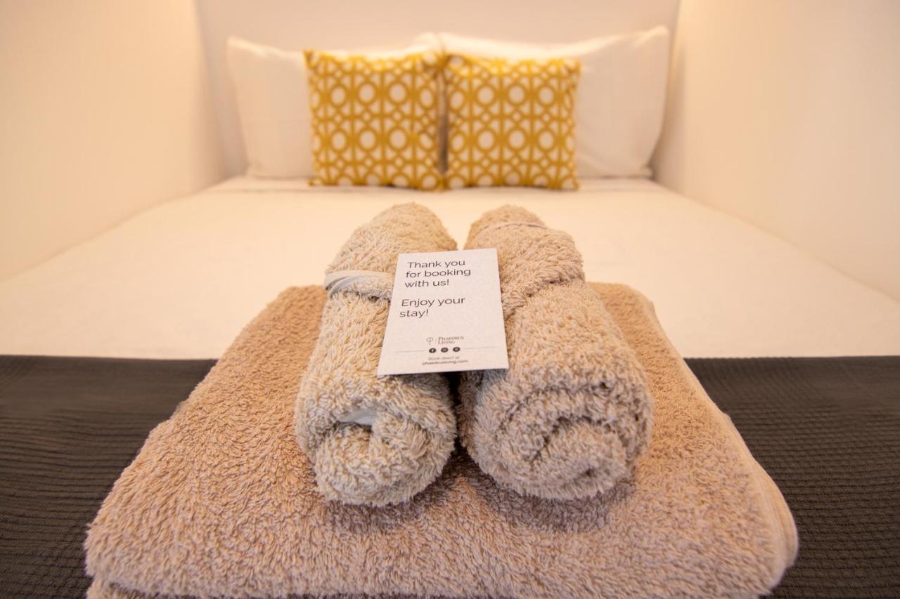 Paphos Phaedrus Living Seaview Studio Suite Lighthouse 52 מראה חיצוני תמונה